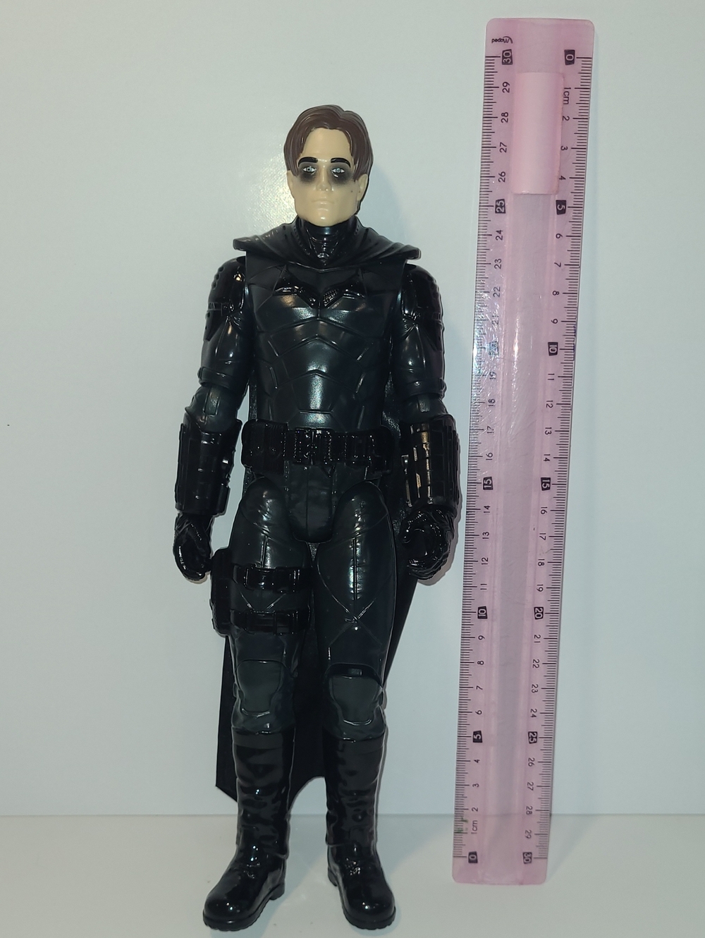 Batman Black and Brown Hair Poseable Action Figure,Robert Pattinson